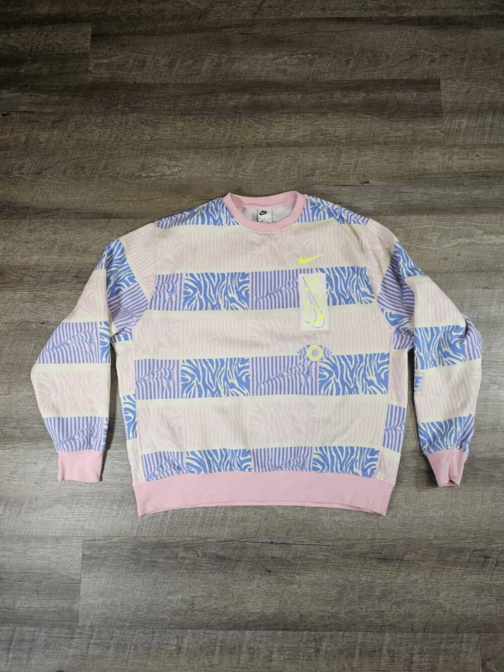 Nike Sportswear Club Fleece Trippy Safari Zebra Print Sweatshirt XL Pink